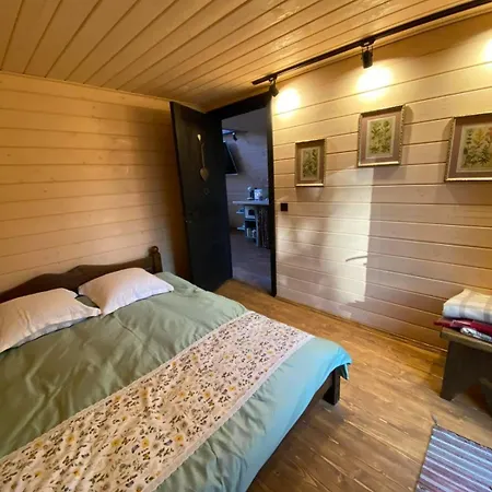 Apartman там, де файно Felsődomonya